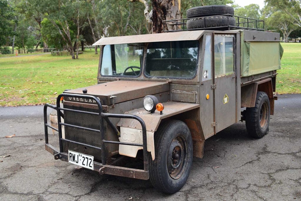 Toyota 79 Series LandCruiser Bruder EXP-6 caravan