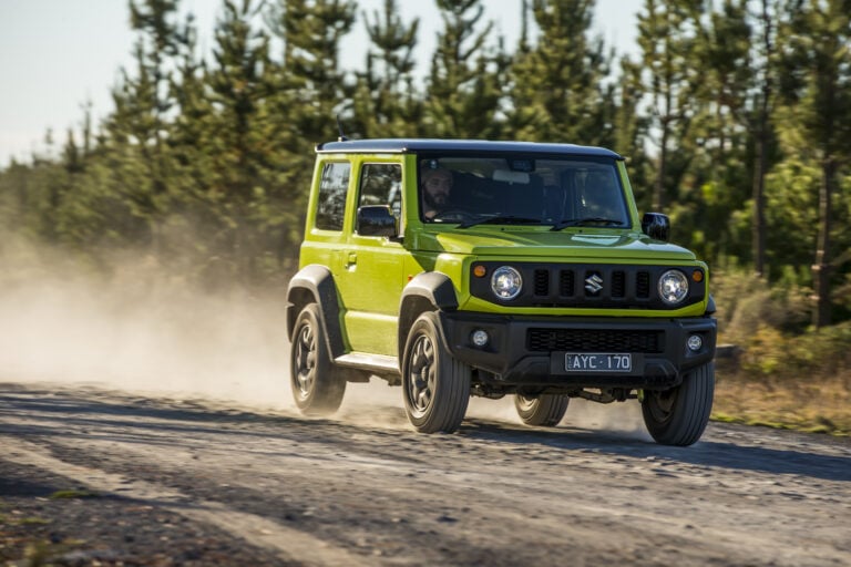 Suzuki Jimny JB74