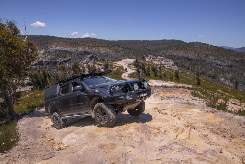 How to 4x4 up steep hills