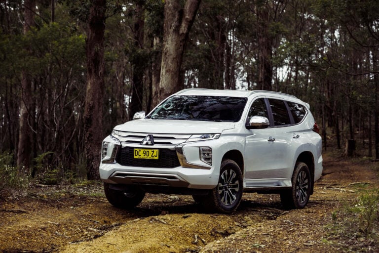 2022 Mitsubishi Pajero Sport GLS