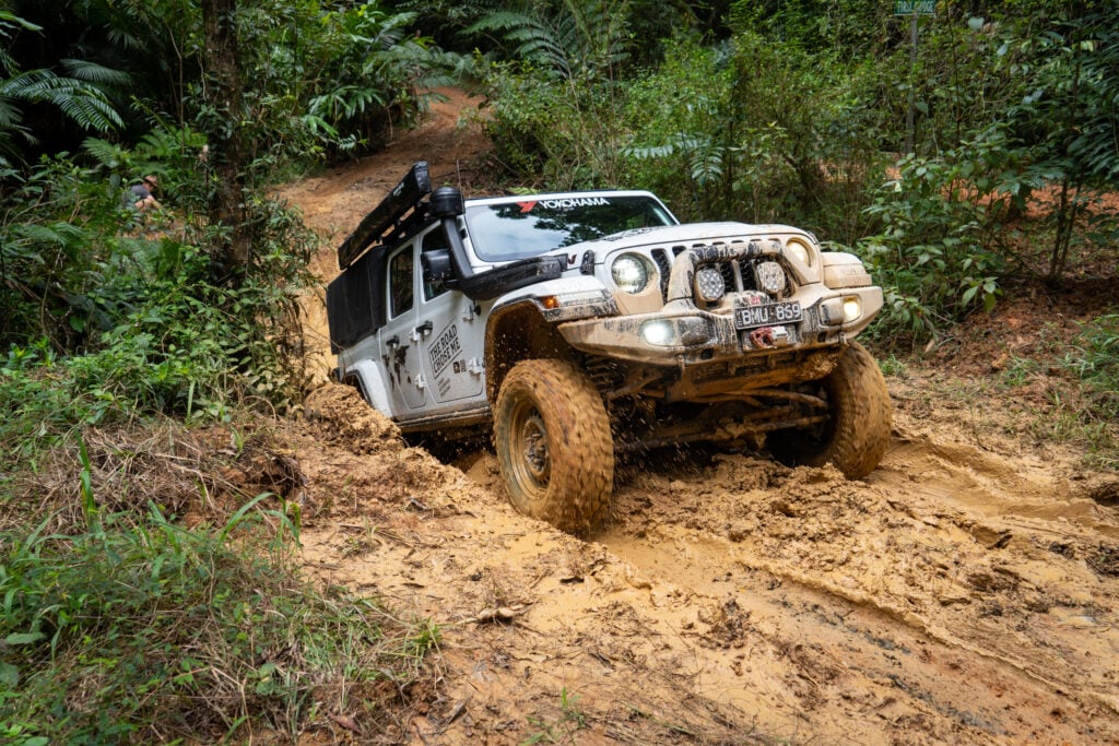 Jeep Gladiator Rubicon around Australia