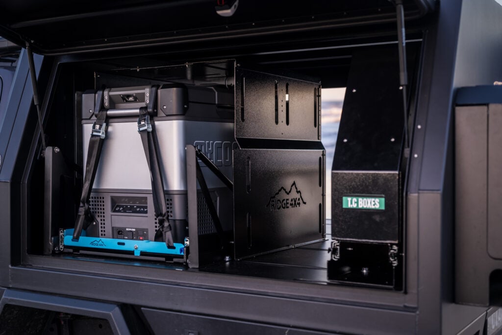 Ridge 4x4 fridge slide