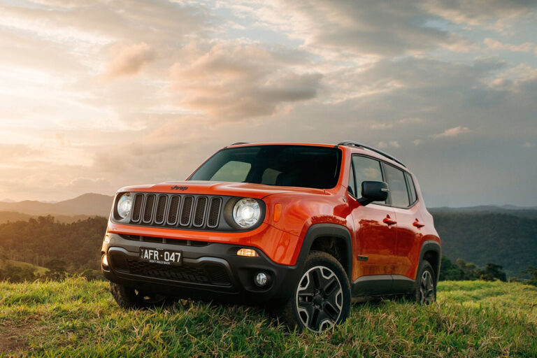 2015 Jeep Renegade soft-roader