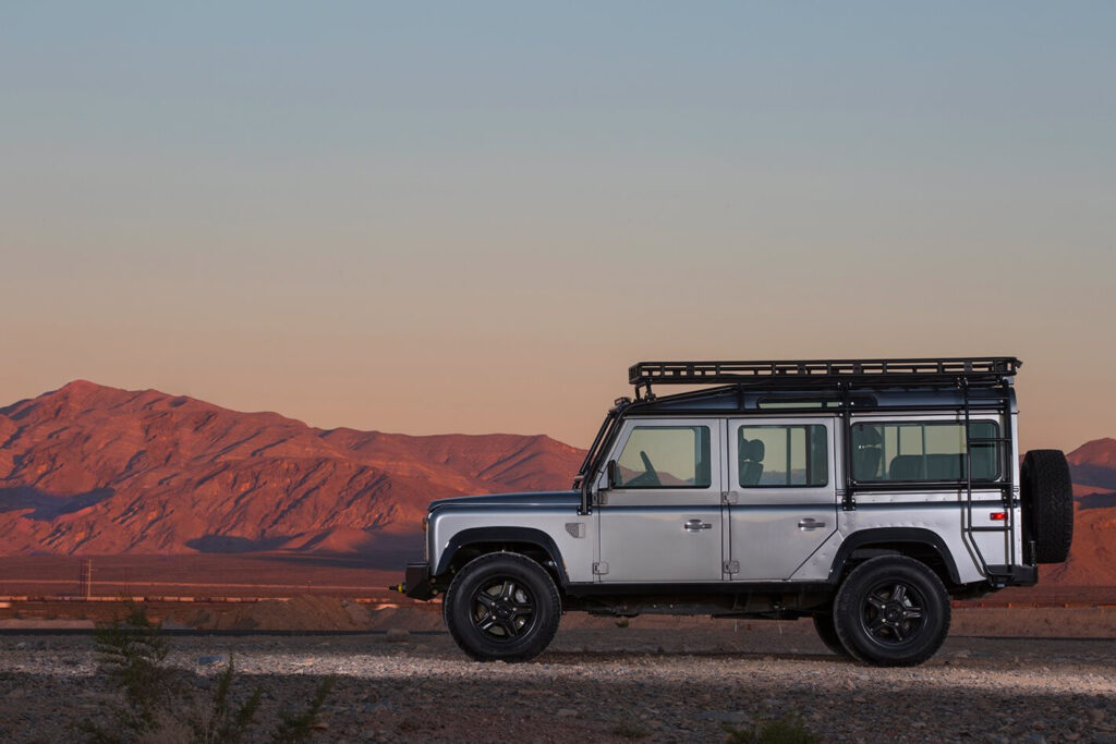 Icon LR Defender