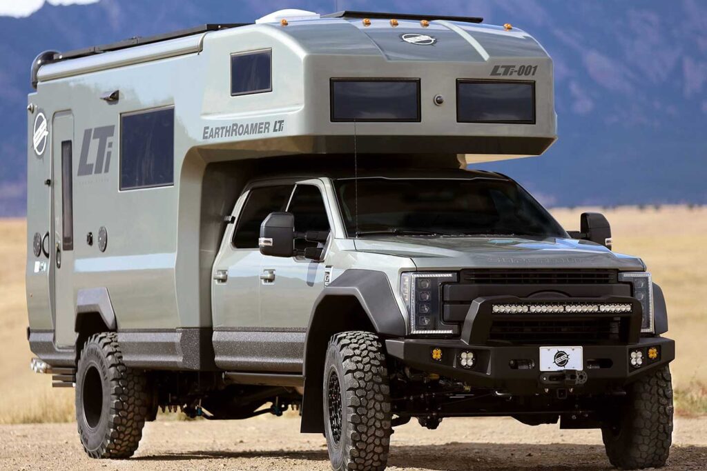 Carbon-fibre-clad EarthRoamer LTi revealed