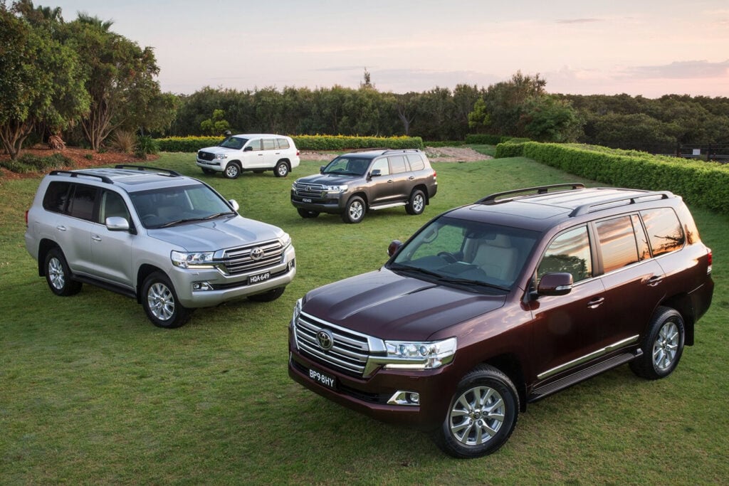 Land Cruiser 100 & 200 Series Range