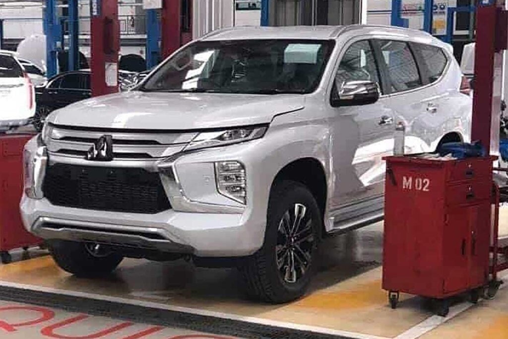 2020 Mitsubishi Pajero Sport spy shots