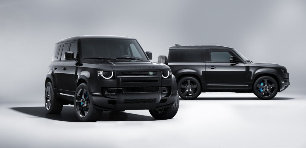 Defender V8 Bond Edition