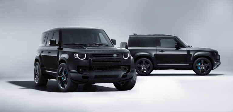 Defender V8 Bond Edition