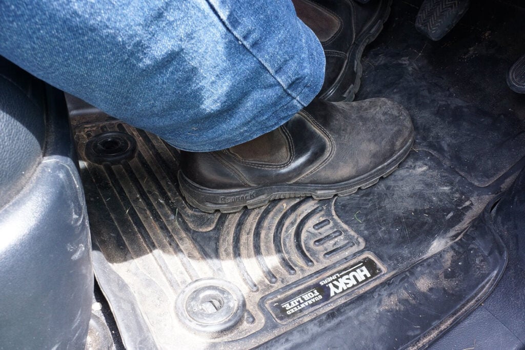 HUSKY WEATHERBEATER MATS