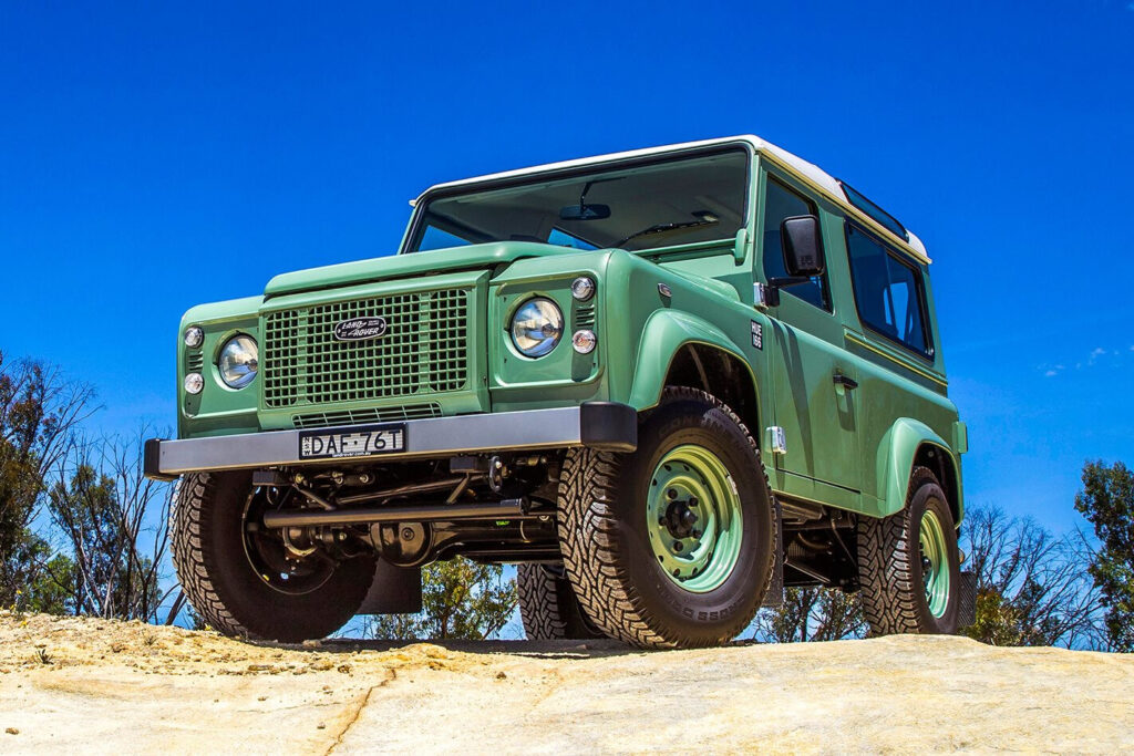 Land Rover Defender 90 Heritage Edition