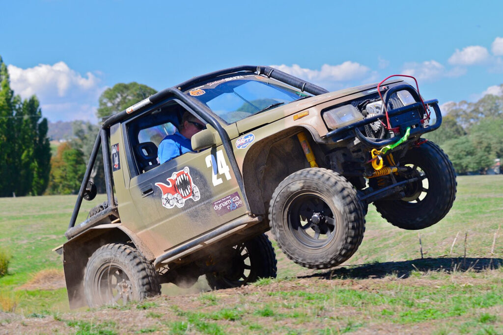Suzuki Vitara offroad