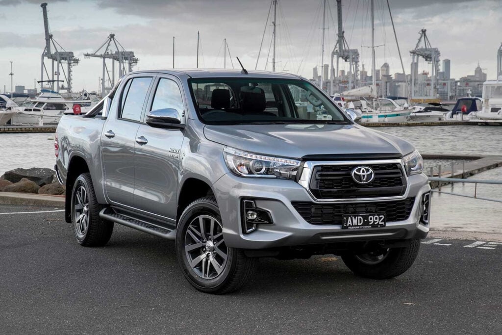 Toyota Hilux SR SR5 updated