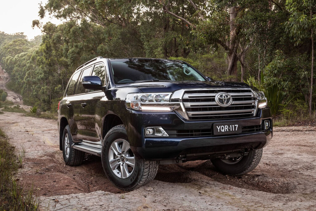 Toyota Land Cruiser 200 Series Altitude main