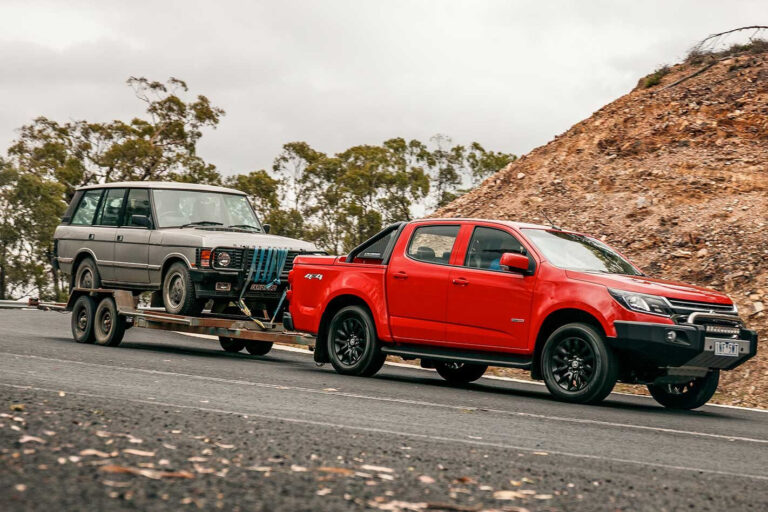 Towing Engine Does an engine with more cylinders provide better towing performance?