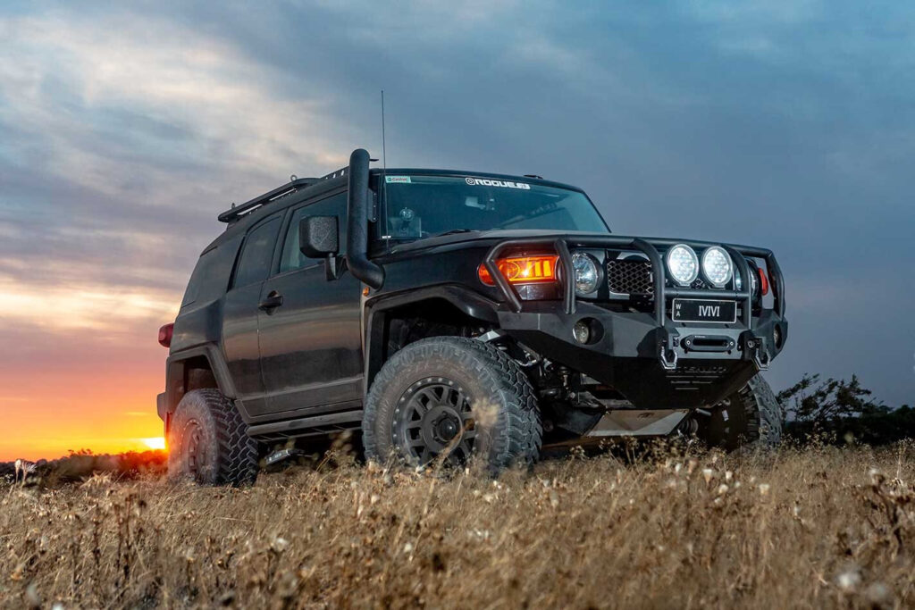 Custom Toyota FJ Cruiser photo gallery