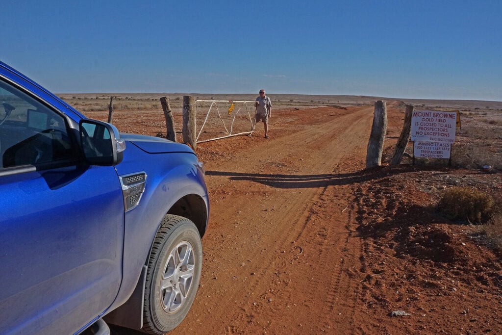 Outback etiquette