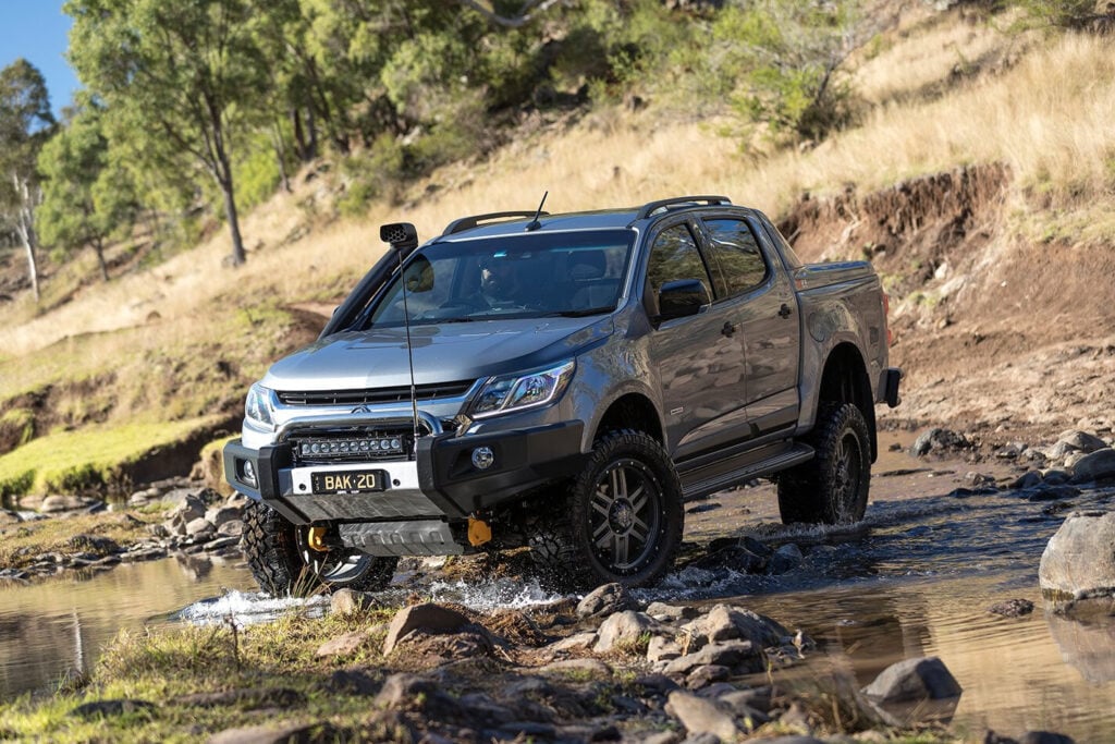 2016 Holden Colorado Z71 custom water crossing