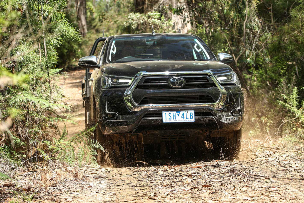 Toyota Hilux off-road