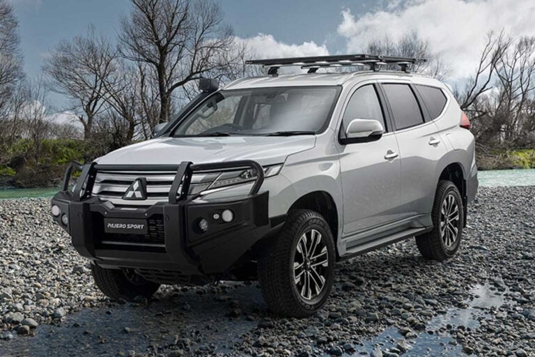 Mitsubishi Pajero Sport off-road accessories