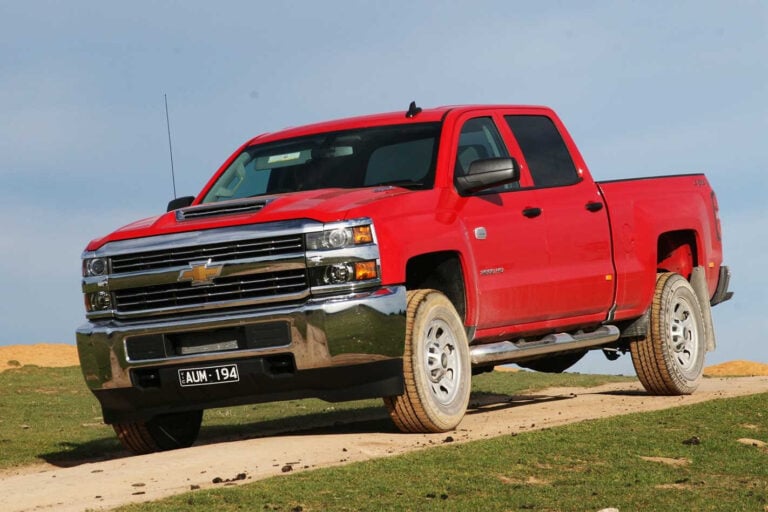 2018 Chevrolet Silverado 2500HD WT 4x4 review