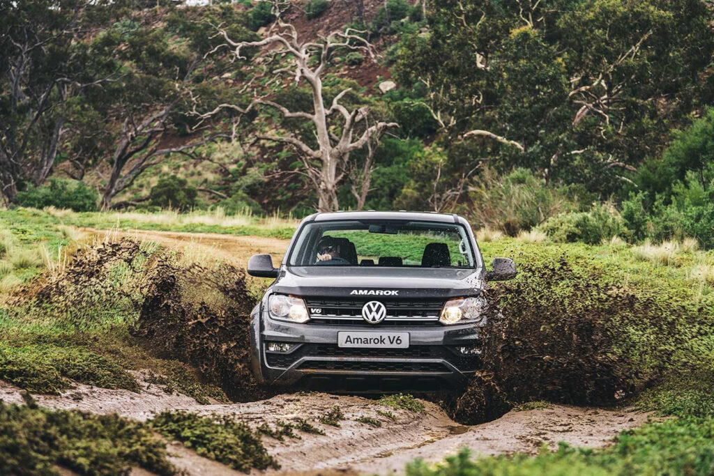 2020 Volkswagen Amarok V6 manual off-road