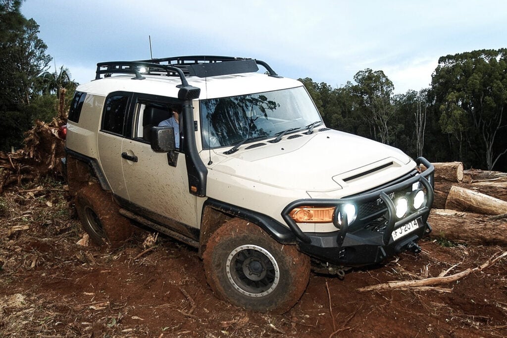 Toyota FJ Cruiser: Custom 4x4