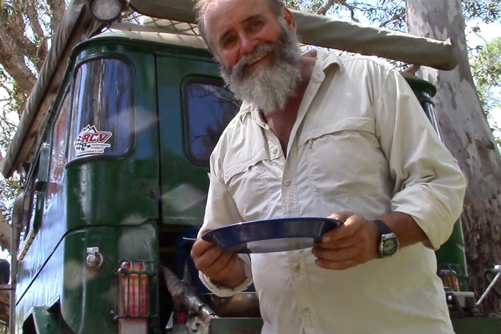 Bush cooking with Roothy: Hash browns