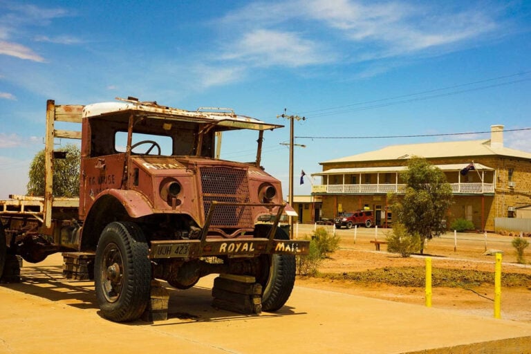 Following the Ghan Railway in a 4x4