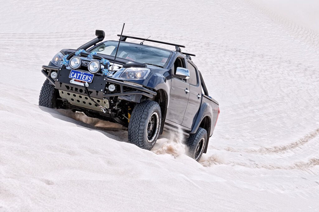 Isuzu I-Venture Club Beach Lessons