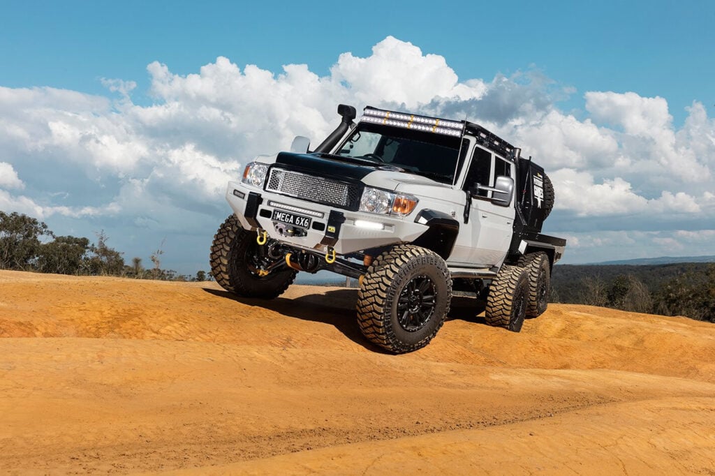 Patriot Campers LC79 6x6
