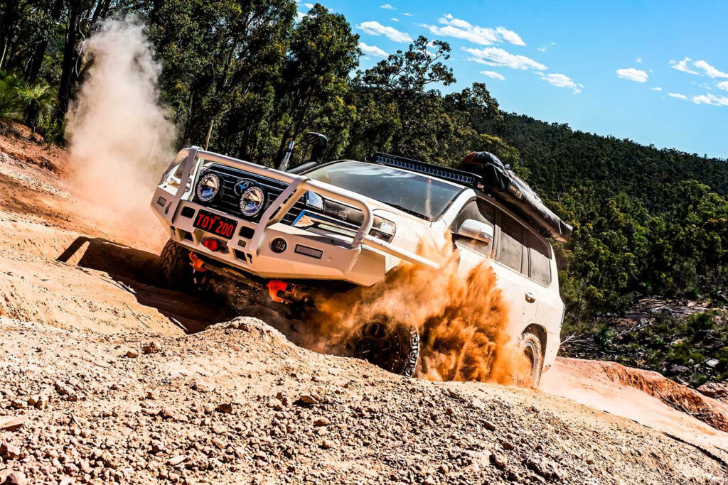Custom Toyota LandCrusier 200 review