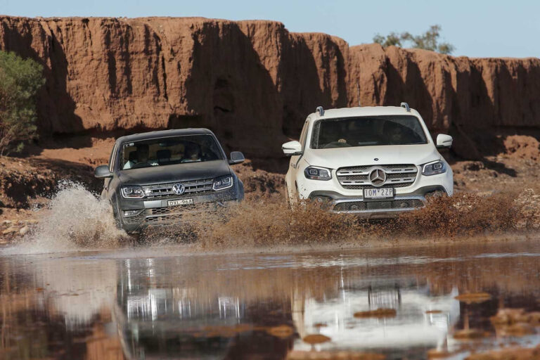 2019 Volkswagen Amarok Ultimate 580 vs Mercedes-Benz X350d comparison 4x4 review