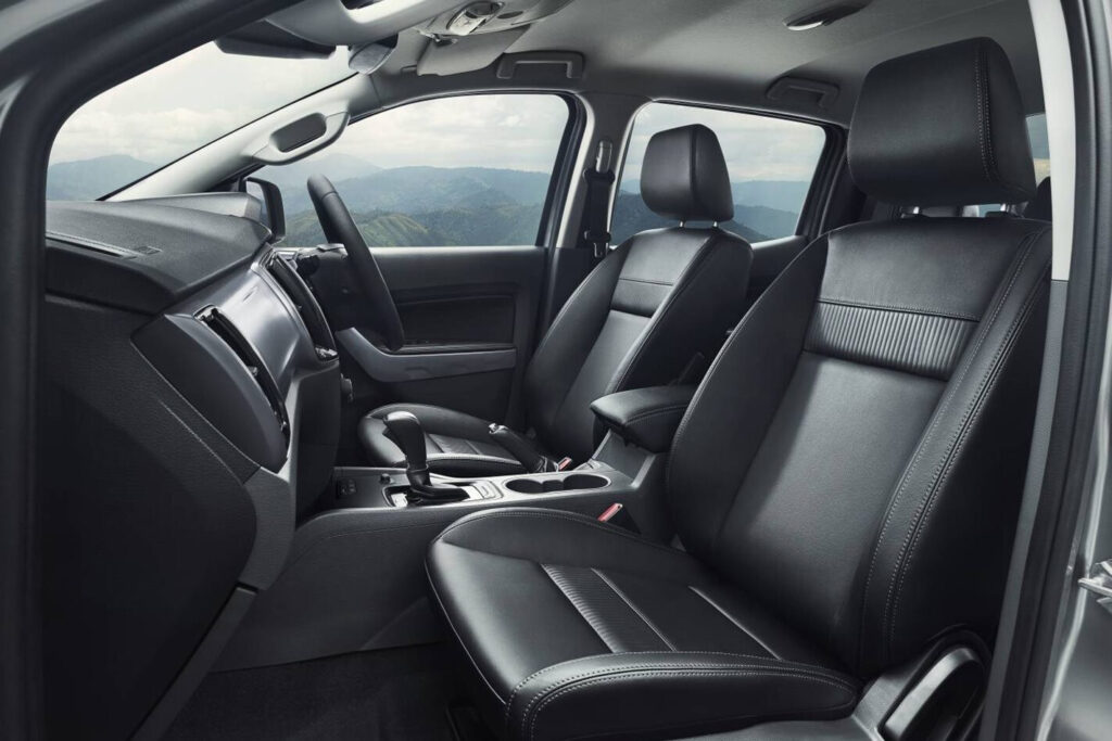 Ford Ranger Interior front seats