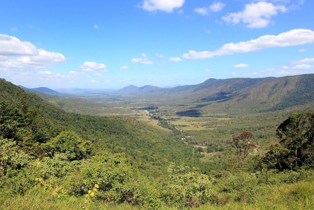 explore 4x4 eungella national park valley