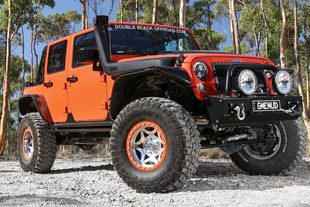 Jeep JK Unlimited Wrangler Rubicon video