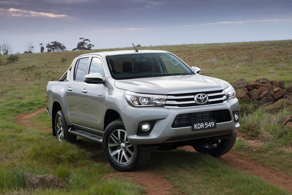 2018 Toyota Hilux SR5+ exterior