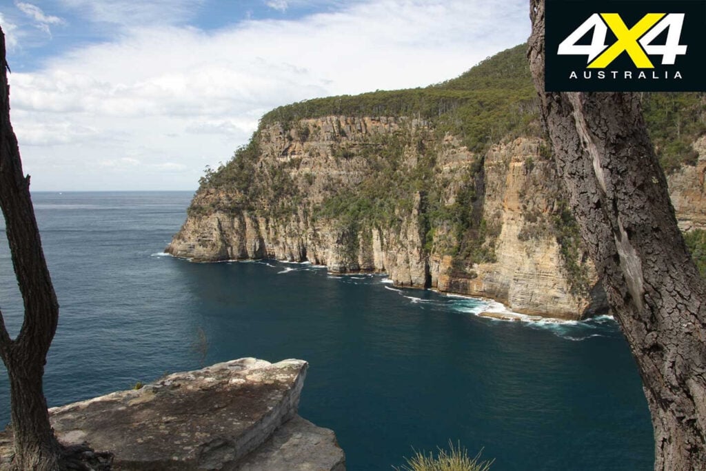 Tasman National Park Tas cliffside