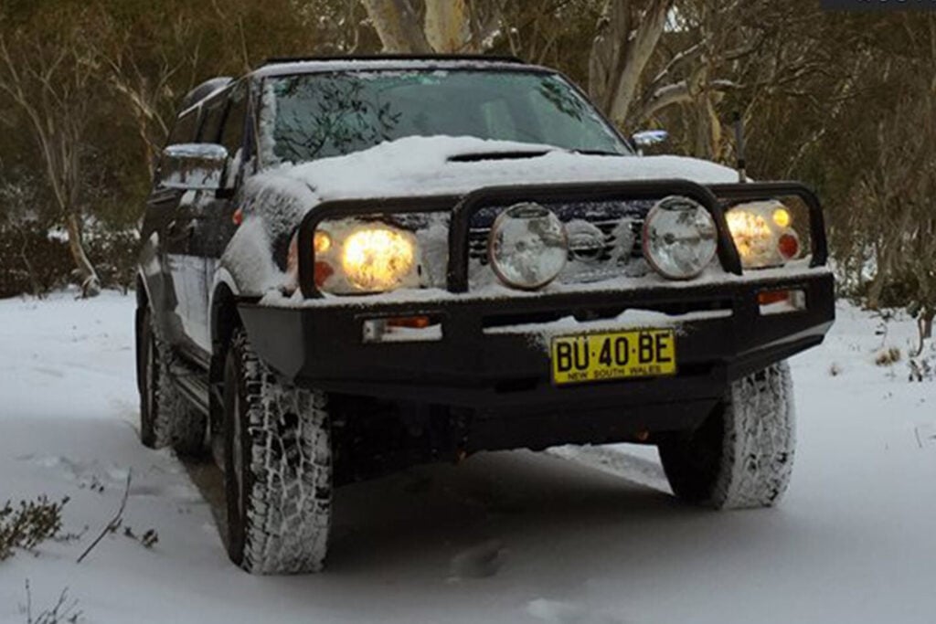 Nissan D22 Navara front