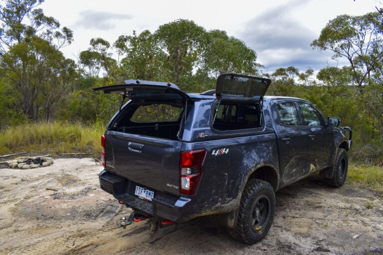 D-Max canopy