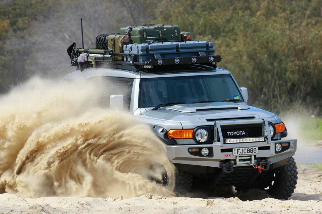 Toyota FJ Cruiser: Custom 4x4