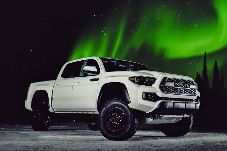2017 Toyota Tacoma TRD Pro shoots to thrill