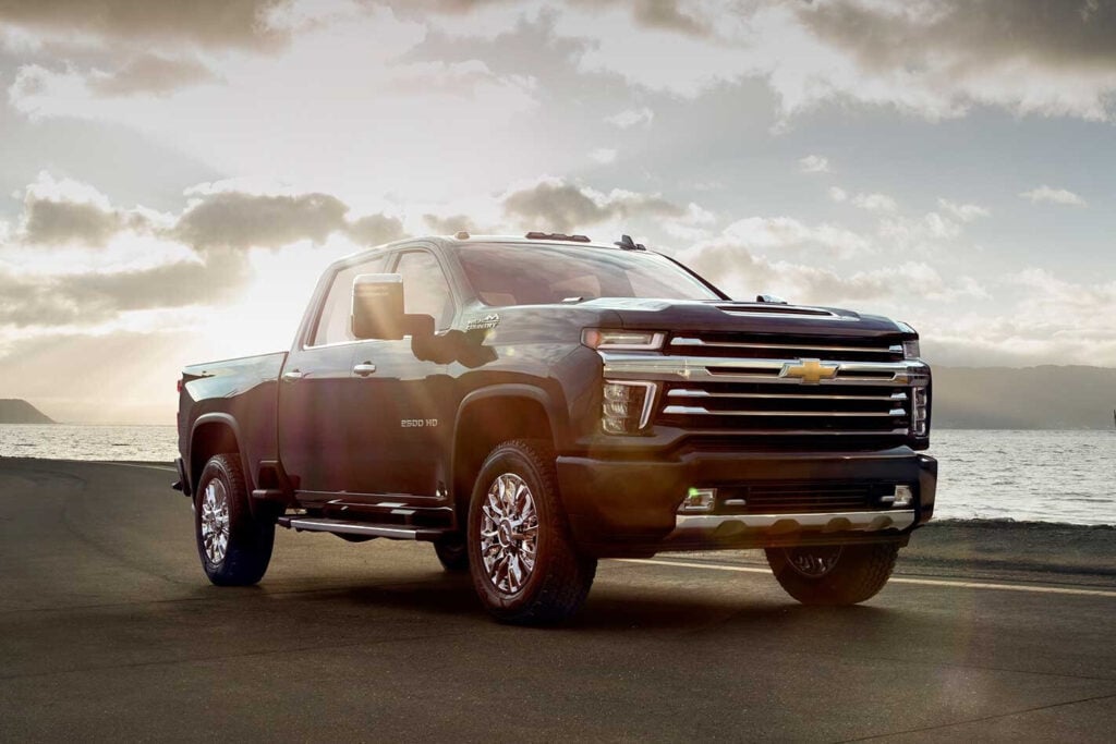 2020 Chevrolet Silverado HD High Country revealed