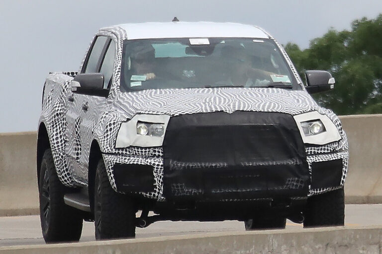 2018 Ford Ranger Raptor captured