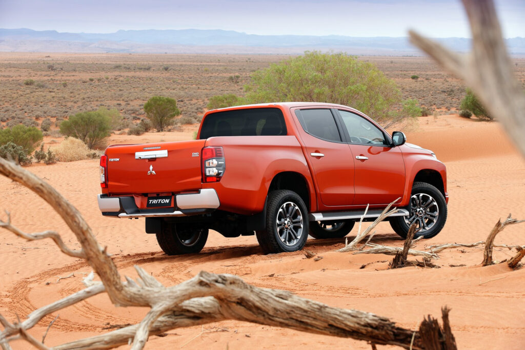 Mitsubishi Triton 2022