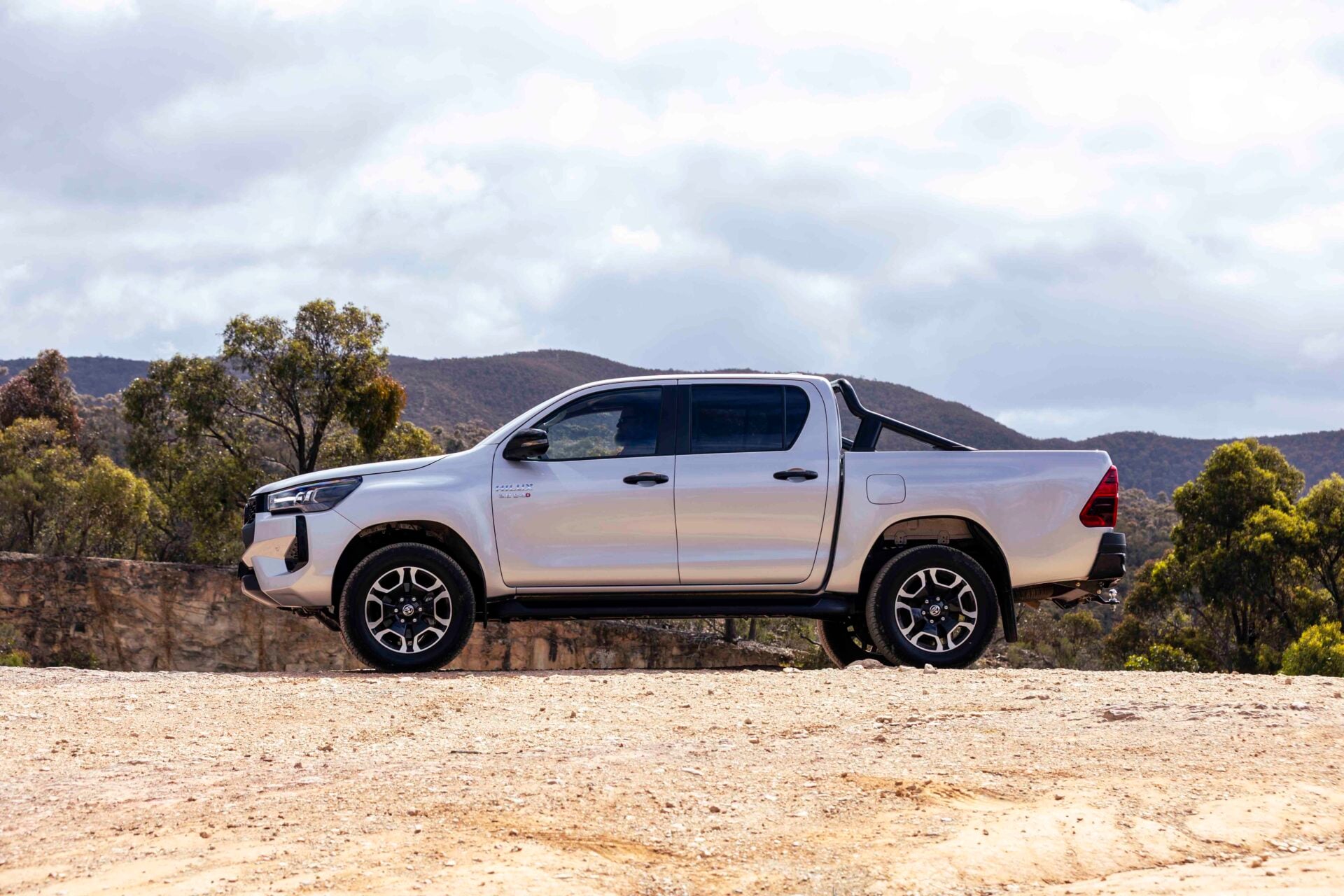 2025 4×4 Ute of the Year contender: Toyota HiLux SR5+